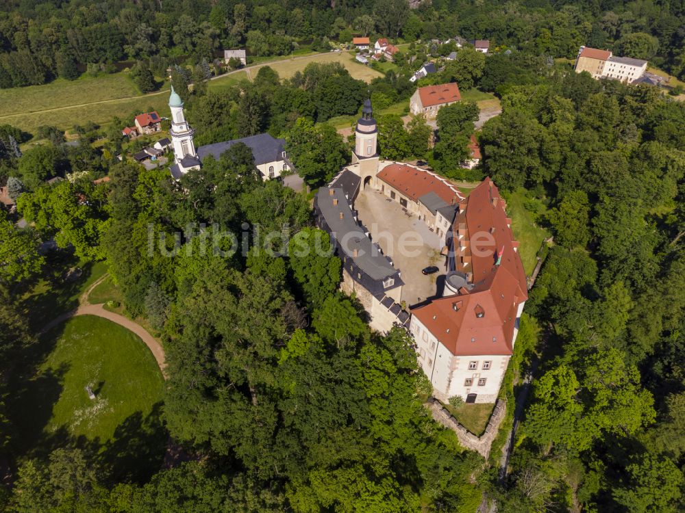 Limbach-Oberfrohna aus der Vogelperspektive: Schloss Wolkenburg in Limbach-Oberfrohna im Bundesland Sachsen, Deutschland