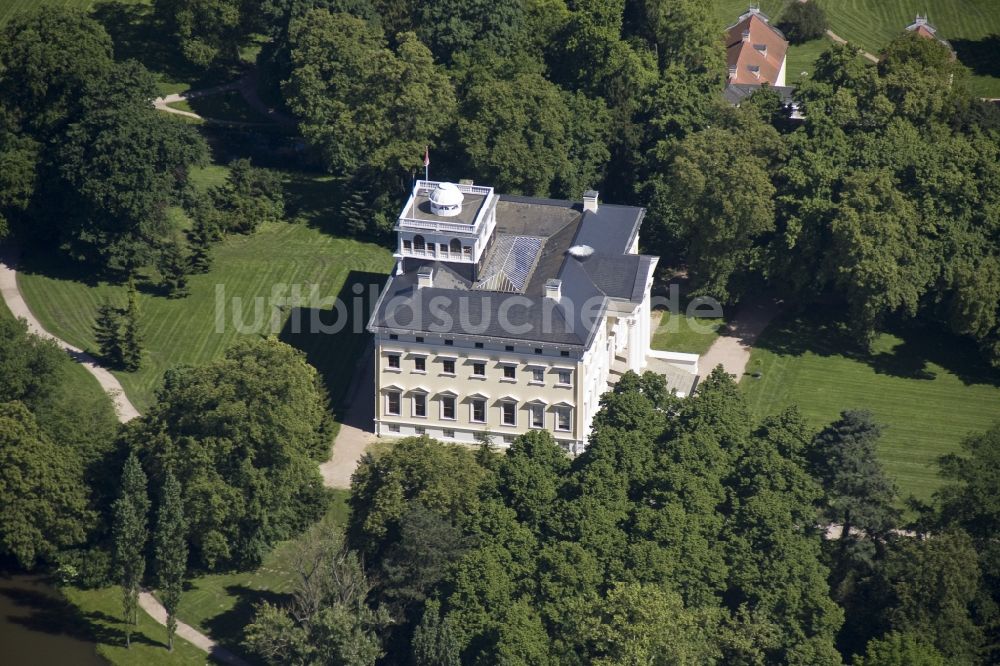 Luftbild Wörlitz - Schloss Wörlitz im Gartenreich Dessau-Wörlitz im Bundesland Sachsen-Anhalt