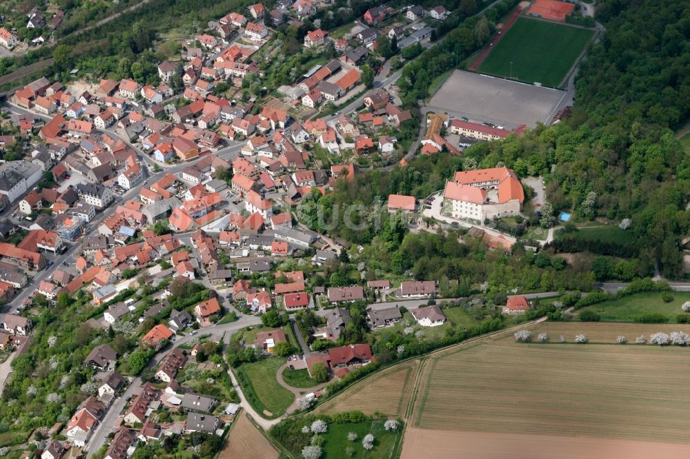 Reichenberg von oben - Schloßberg in Reichenberg im Bundesland Bayern