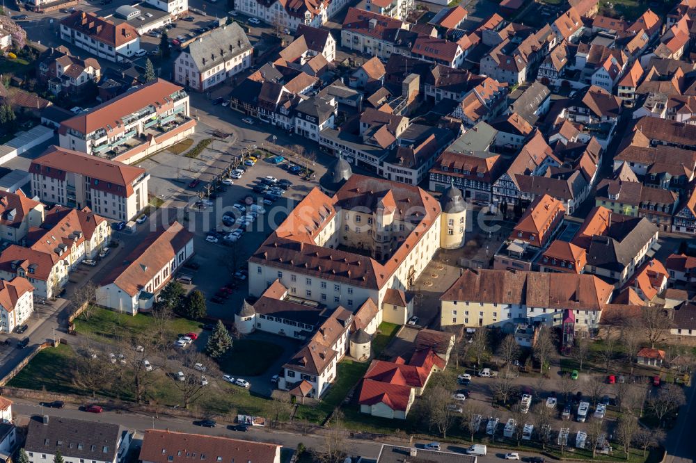 Bad Bergzabern aus der Vogelperspektive: Schlosshotel Bergzaberner Hof beim Schloss in Bad Bergzabern im Bundesland Rheinland-Pfalz