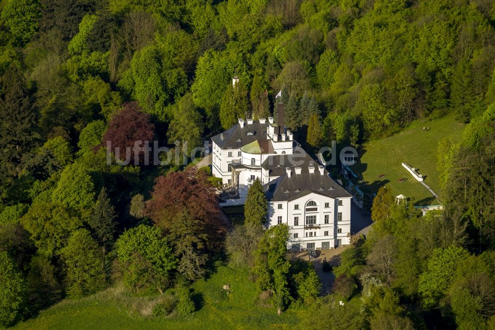 Hohen-Demzin von oben - Schlosshotel Burg Schlitz in Hohen-Demzin im Bundesland Mecklenburg-Vorpommern