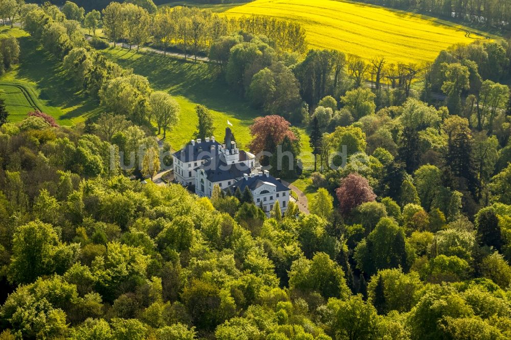 Luftaufnahme Hohen-Demzin - Schlosshotel Burg Schlitz in Hohen-Demzin im Bundesland Mecklenburg-Vorpommern