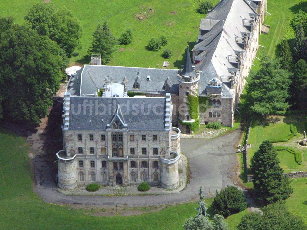 Friedrichroda / Thüringen aus der Vogelperspektive: Schloßhotel Rheinhardtsbrunnen in Friedrichroda / Thüringen.