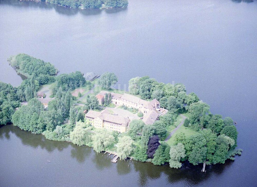 Luftaufnahme Teupitz / Brandenburg - Schloßhotel Teupitz am Teupitzer See.