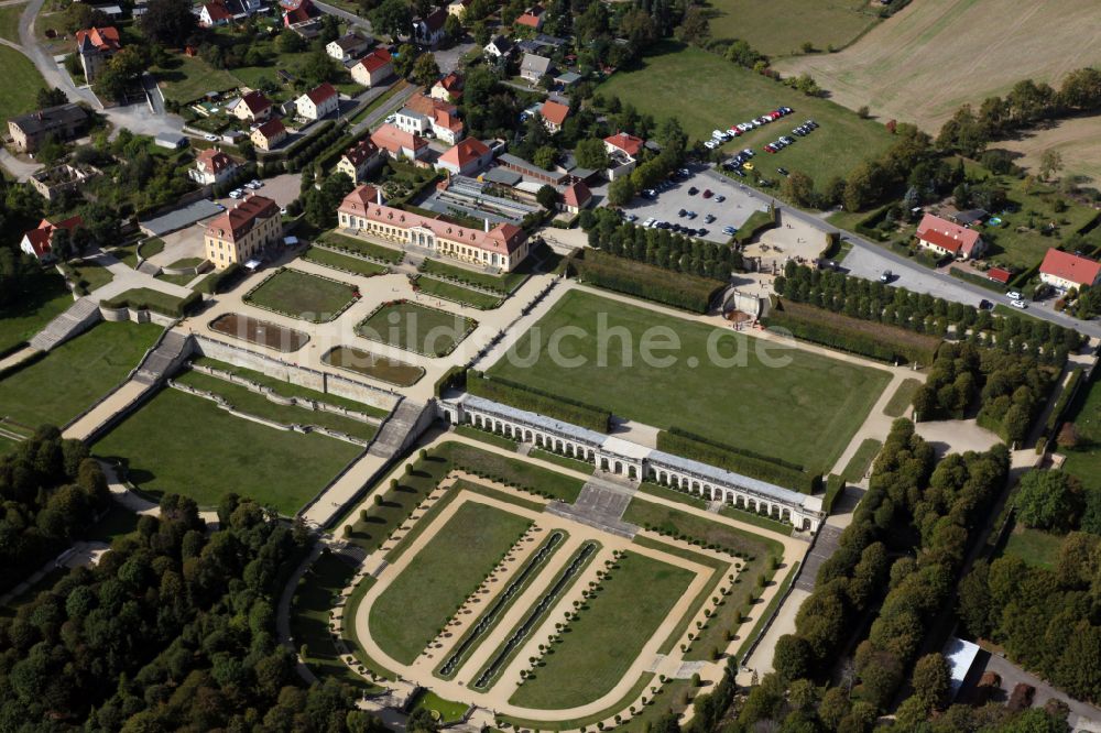 Heidenau aus der Vogelperspektive: Schloßpark Barockgarten Großsedlitz in Heidenau im Bundesland Sachsen, Deutschland