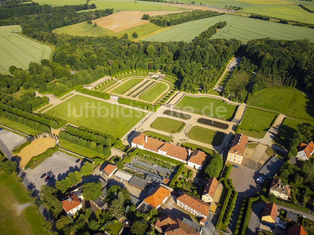 Luftaufnahme Heidenau - Schloßpark Barockgarten Großsedlitz in Heidenau im Bundesland Sachsen, Deutschland