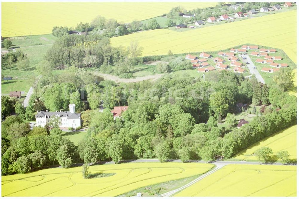 Hohendorf / MV von oben - Schloßpark Hotel Hohendorf