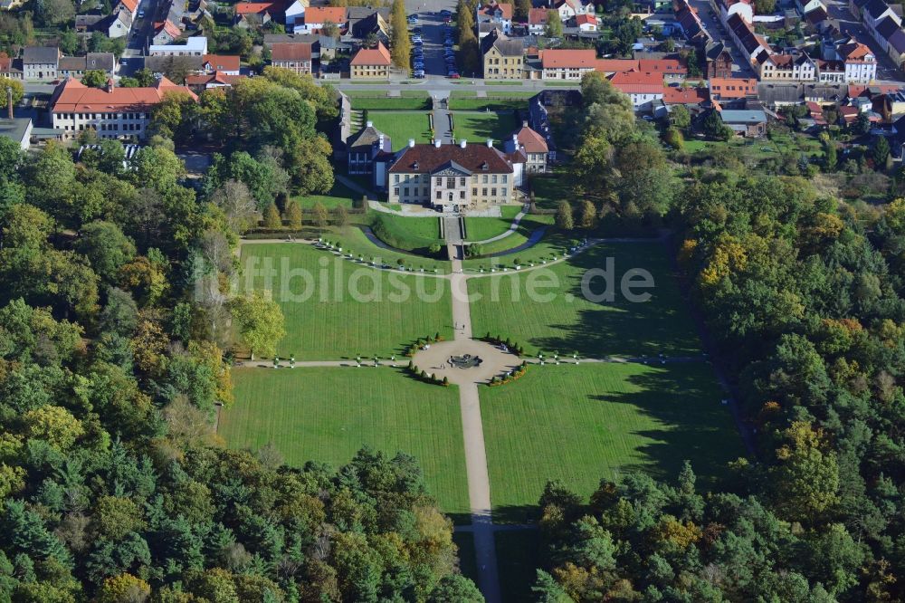 Luftbild Oranienbaum-Wörlitz - Schloßparkanlage am Schloss Oranienbaum in Oranienbaum-Wörlitz im Bundesland Sachsen-Anhalt