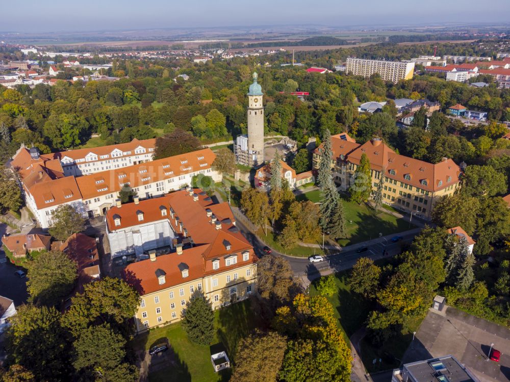 Arnstadt aus der Vogelperspektive: Schlossruine Neideck in Arnstadt im Bundesland Thüringen, Deutschland