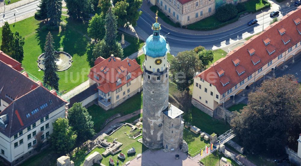 Luftaufnahme Arnstadt - Schlossruine und Turm Neideck in Arnstadt, Thüringen