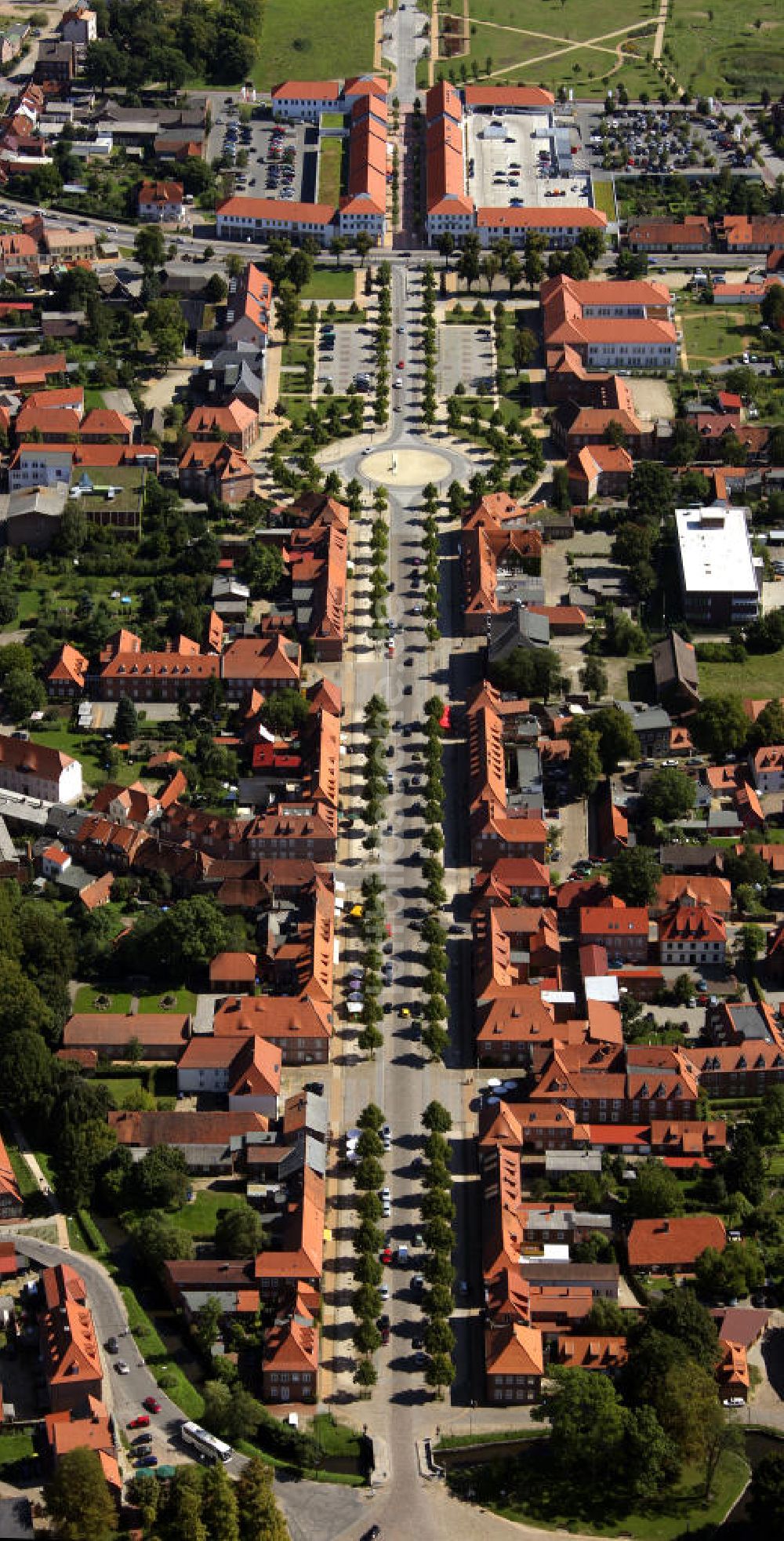 Luftaufnahme Ludwigslust - Schloßstraße in Ludwigslust