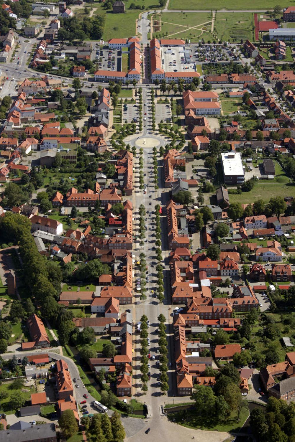 Ludwigslust von oben - Schloßstraße in Ludwigslust