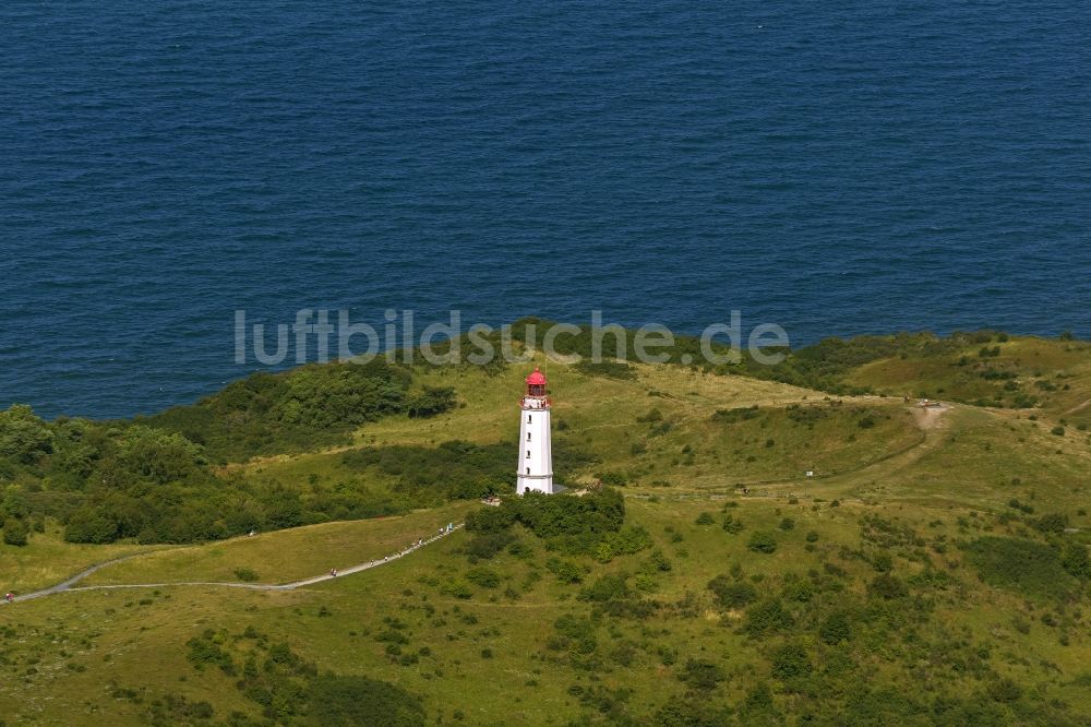 Luftbild Hiddensee - Schlukswiekberg mit Leuchtturm Dornbusch auf der Nordspitze der Insel Hiddensee im Bundesland Mecklenburg-Vorpommern