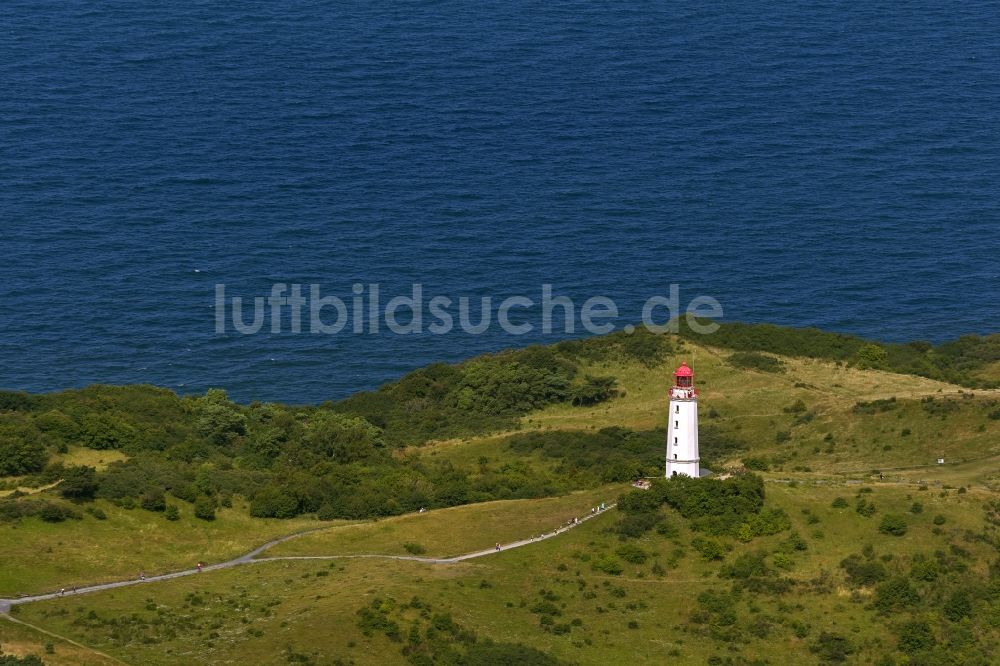 Luftaufnahme Hiddensee - Schlukswiekberg mit Leuchtturm Dornbusch auf der Nordspitze der Insel Hiddensee im Bundesland Mecklenburg-Vorpommern