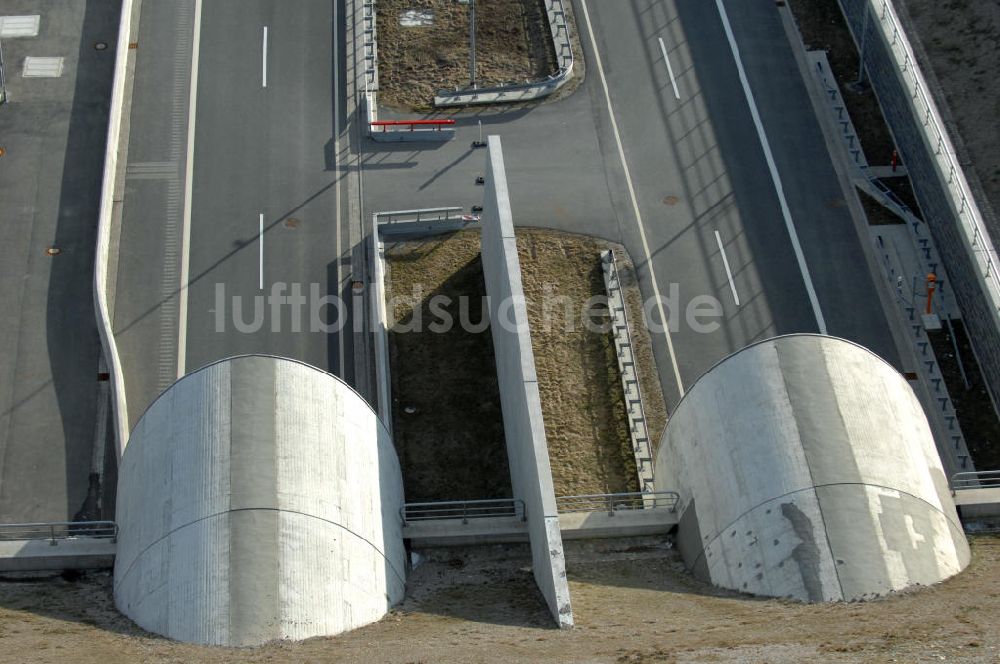 Oberheldrungen aus der Vogelperspektive: Schmücketunnel im Bereich der neuen Trassenführung der Autobahn A71 - Schmücketunnel in the new route of the A71 motorway