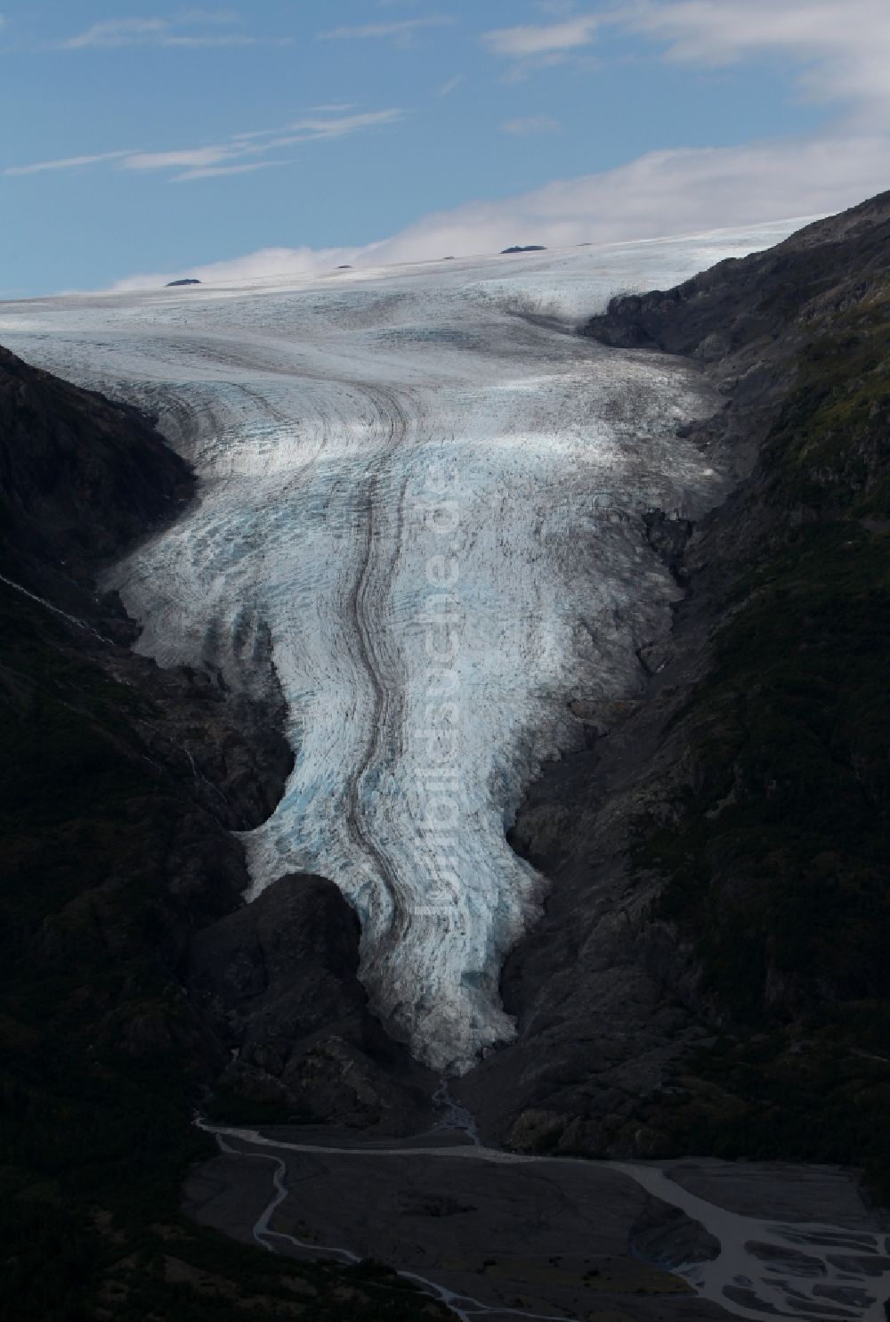 Kenai Fjords National Park von oben - Schmelzende Gletscherzungen des Aialik-Gletscher am Geltscher See im Kenai-Fjords-Nationalpark auf der Kenai-Halbinsel in Alaska in den Vereinigten Staaten von Amerika USA