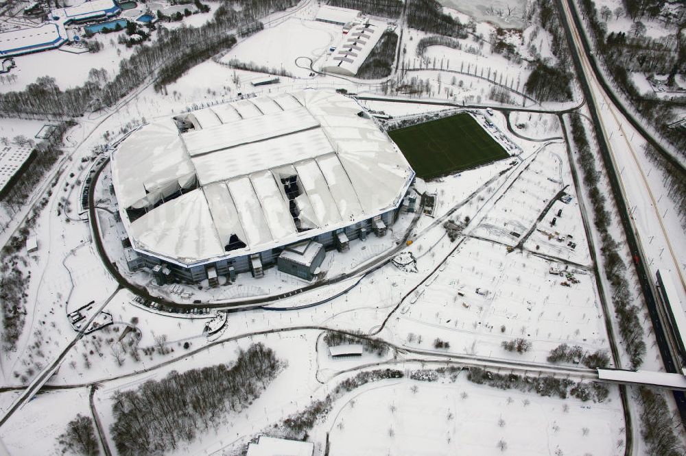 Luftbild GELSENKIRCHEN - Schneeschäden am Dach der Schalke - Arena in Gelsenkirchen