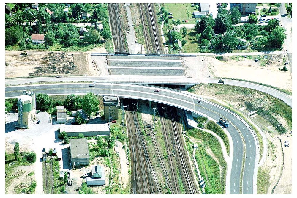 Schönefeld von oben - Schönefeld Autobahnbrücke