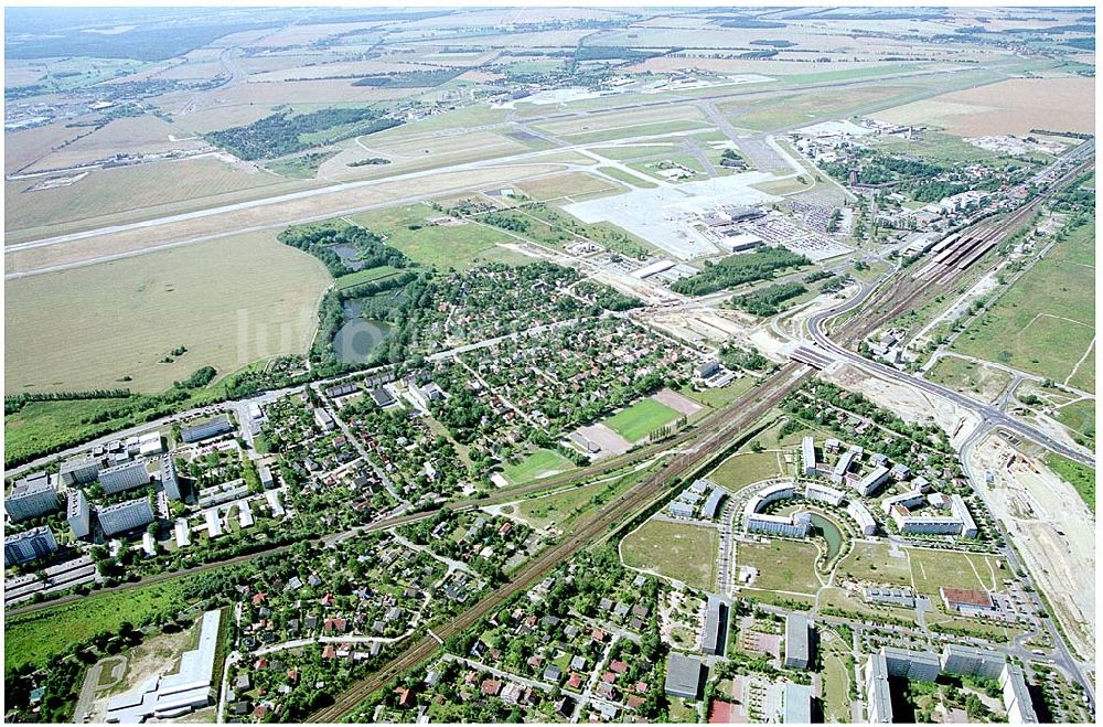 Schönefeld aus der Vogelperspektive: Schönefeld Autobahnbrücke