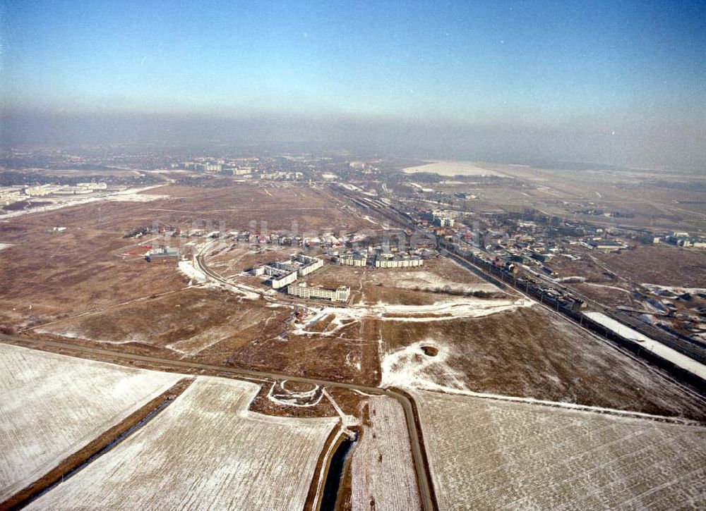 Luftbild Schönefeld / BRB - Schönefeld - Brandenburg Gewerbe- und Wohngebiet Roncasa der HVB Projekt GmbH westlich des S- und Fernbahnhofes Schönefeld