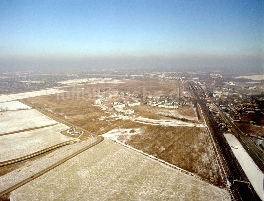 Schönefeld / BRB von oben - Schönefeld - Brandenburg Gewerbe- und Wohngebiet Roncasa der HVB Projekt GmbH westlich des S- und Fernbahnhofes Schönefeld