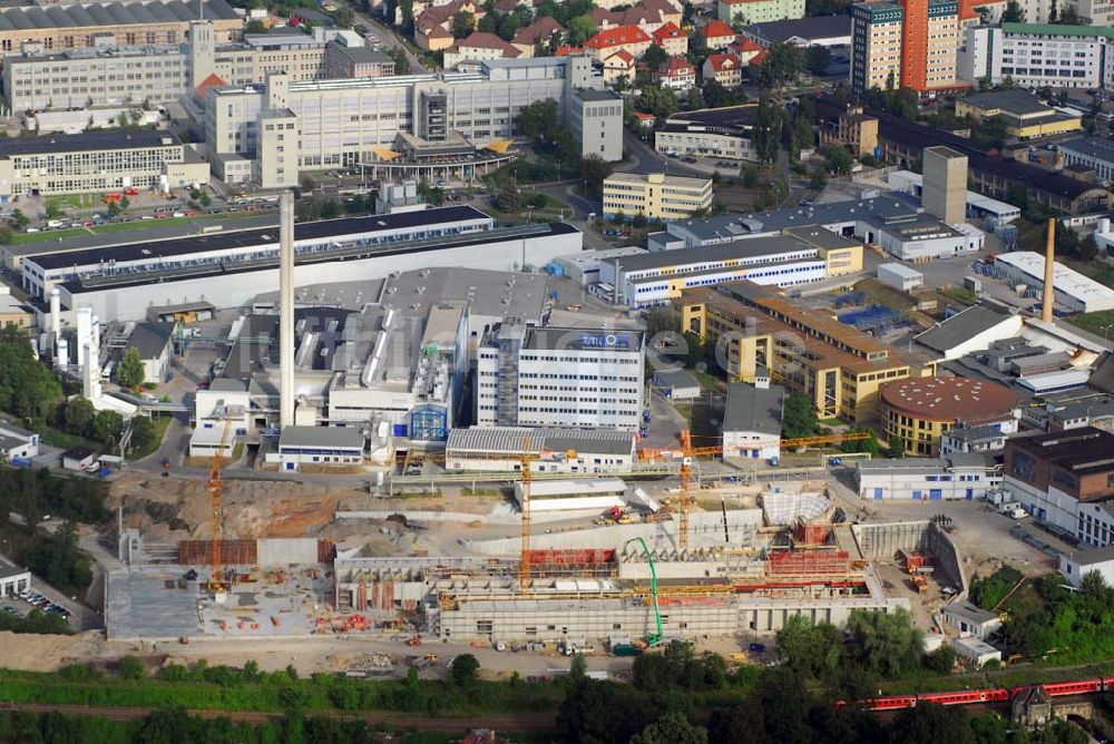 Luftbild Jena - Schott JENAer Glas GmbH und die Baustelle der Schott Solar GmbH in Jena