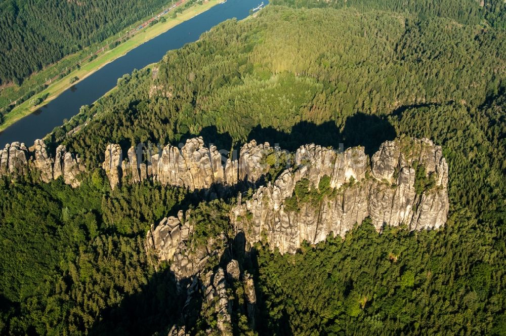 Luftaufnahme Schrammsteine - Schrammsteine in der Sächsischen Schweiz im Bundesland Sachsen