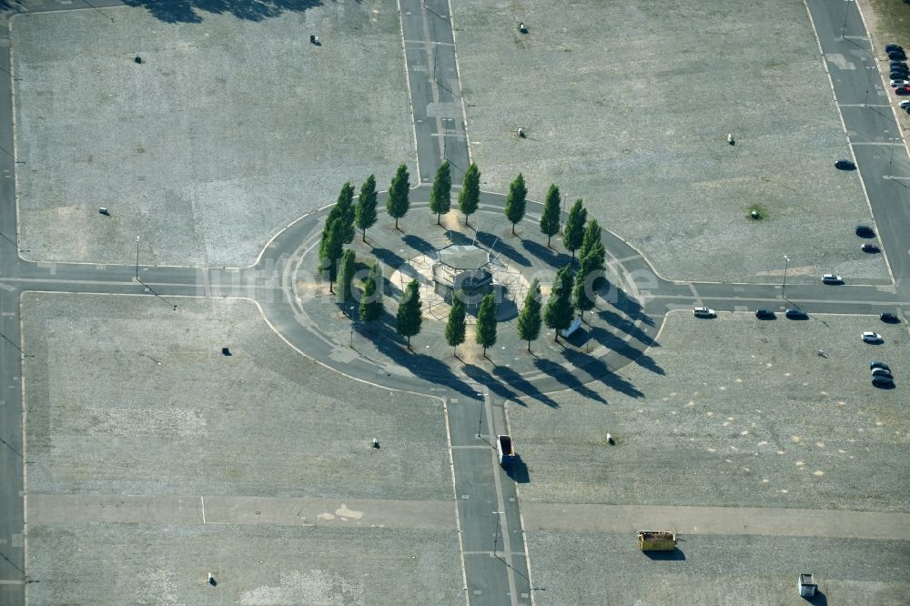 Hannover von oben - Schützenplatz im Innenstadt- Zentrum in Hannover im Bundesland Niedersachsen