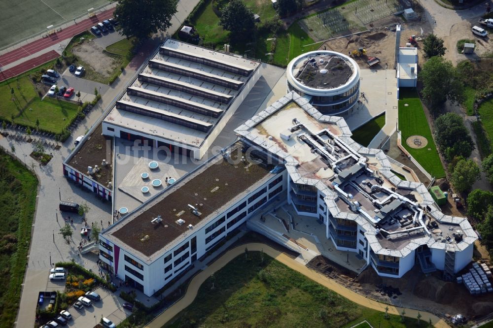 Luftbild Mühlenbeck - Schul- Neubau der Käthe- Kollwitz- Oberschule in Mühlenbeck im Bundesland Brandenburg