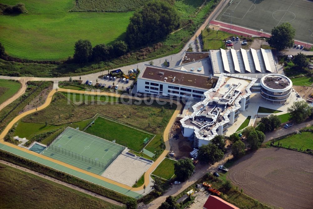 Mühlenbeck aus der Vogelperspektive: Schul- Neubau der Käthe- Kollwitz- Oberschule in Mühlenbeck im Bundesland Brandenburg