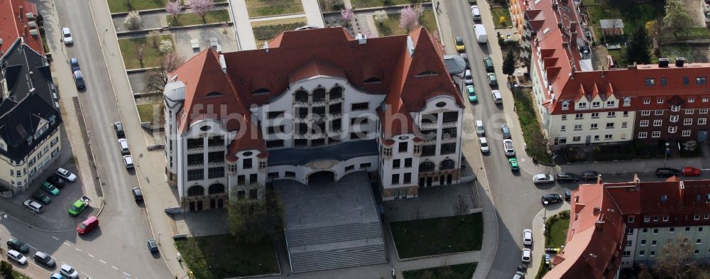 Erfurt aus der Vogelperspektive: Schule des Gutenberg - Gymnasium Erfurt in Thüringen