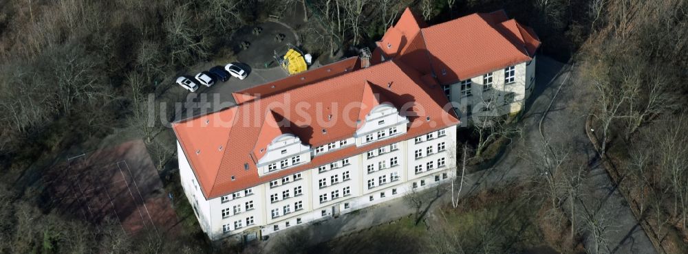 Luftbild Berlin - Schulgebäude der Alfred-Nobel-Schule am Britzer Damm in Berlin