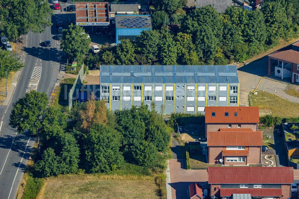 Hamm aus der Vogelperspektive: Schulgebäude der Arnold-Freymuth-Gesamtschule der Stadt Hamm An der Falkschule im Ortsteil Herringen in Hamm im Bundesland Nordrhein-Westfalen, Deutschland