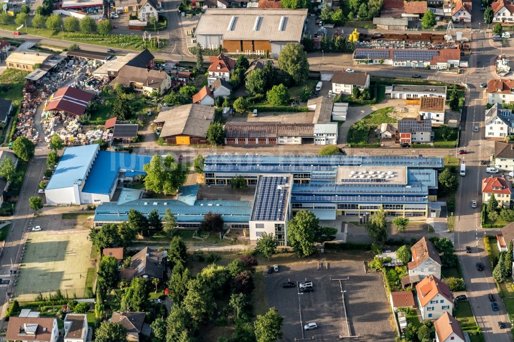 Luftbild Ettenheim - Schulgebäude der August Ruf Bildungszentrum in Ettenheim im Bundesland Baden-Württemberg, Deutschland