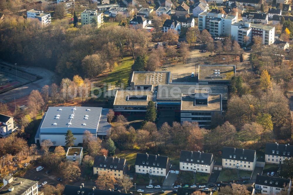 Luftbild Lüdenscheid - Schulgebäude des Bergstadt-Gymnasium in Lüdenscheid im Bundesland Nordrhein-Westfalen, Deutschland