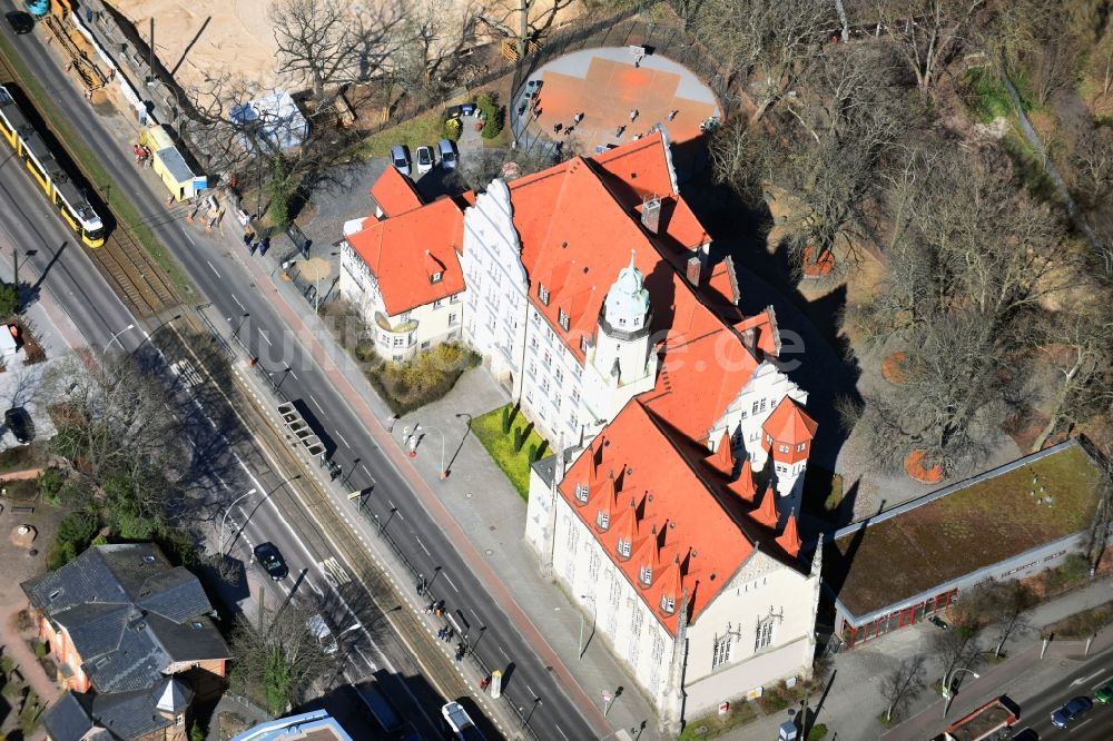 Berlin von oben - Schulgebäude der BEST-Sabel-Oberschule an der Lindenstraße im Ortsteil Köpenick in Berlin