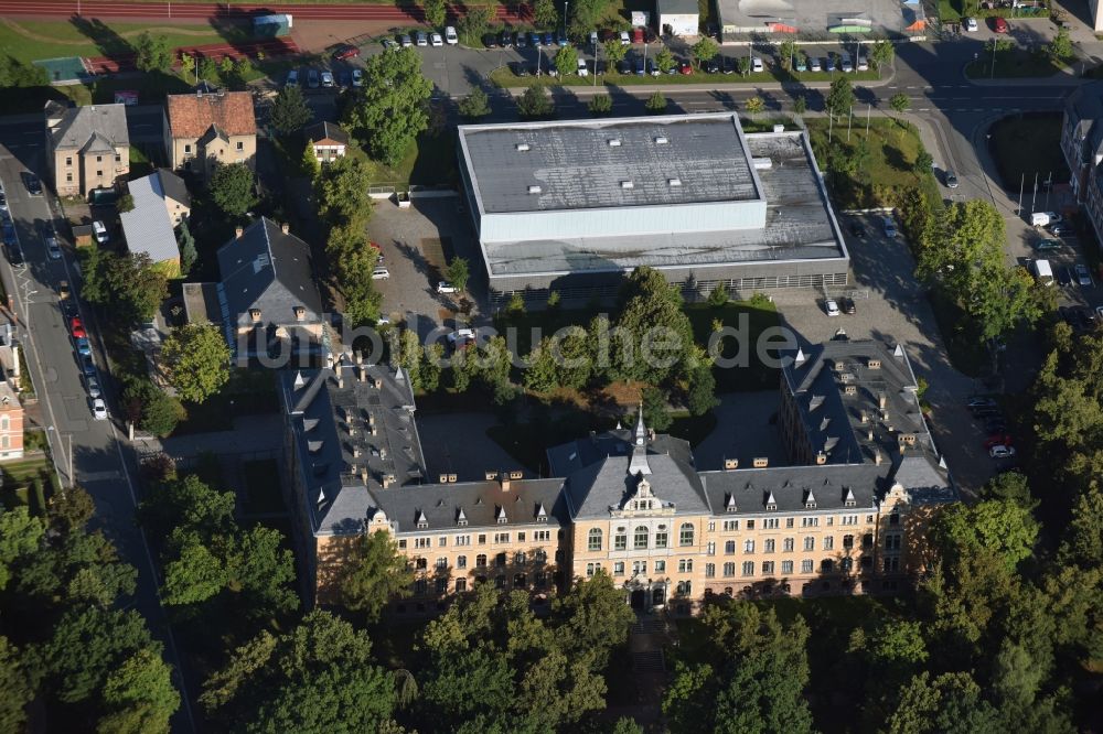 Stollberg/Erzgeb. von oben - Schulgebäude des Carl-von-Bach-Gymnasiums in Stollberg/Erzgeb. im Bundesland Sachsen