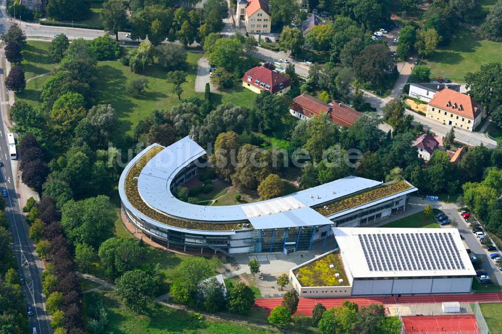 Luftbild Hoyerswerda - Schulgebäude Christliche Schule Johanneum in Hoyerswerda im Bundesland Sachsen, Deutschland