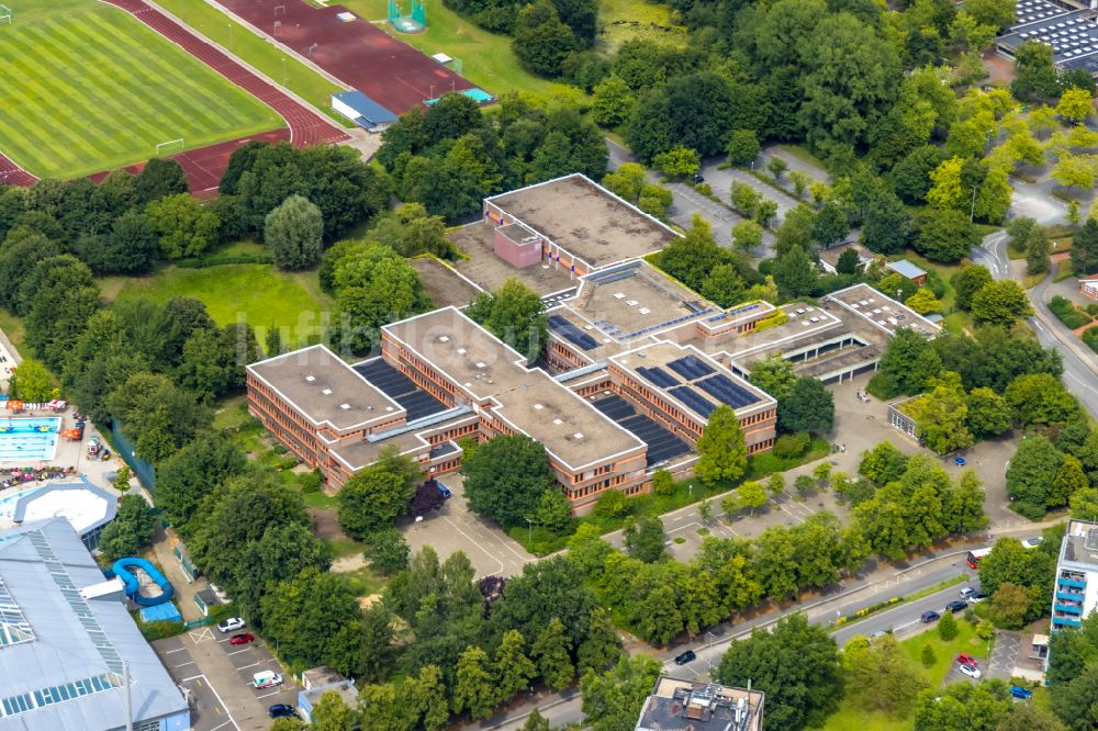 Luftbild Soest - Schulgebäude Conrad-von-Soest-Gymnasium in Soest im Bundesland Nordrhein-Westfalen, Deutschland