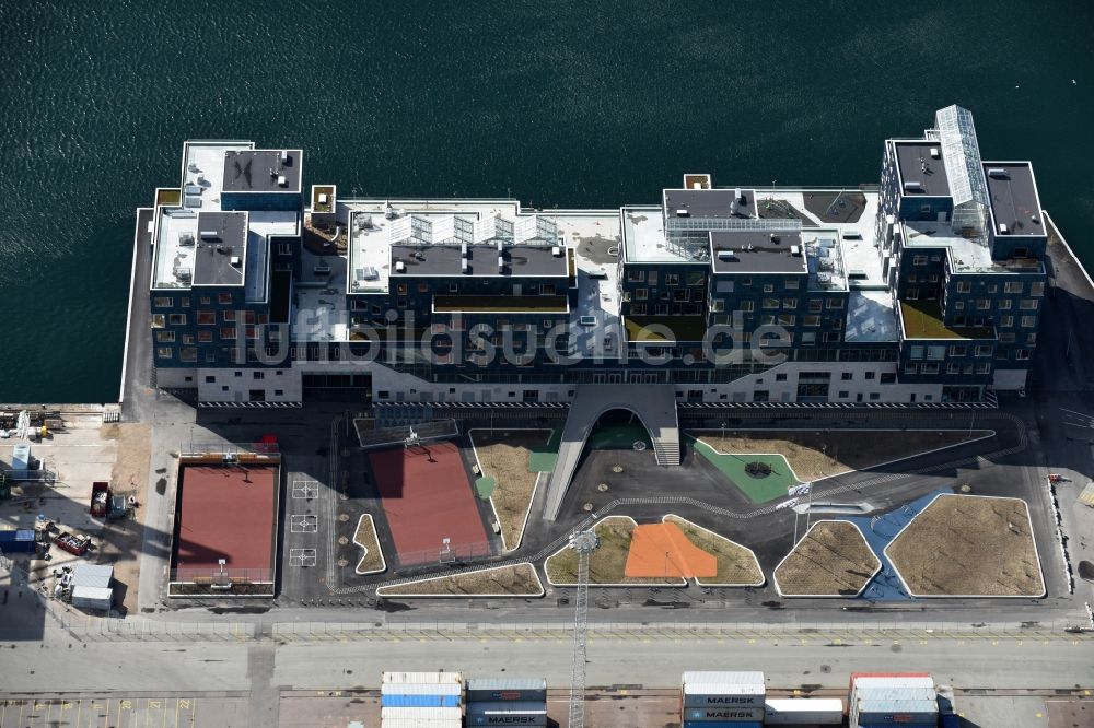 Kopenhagen aus der Vogelperspektive: Schulgebäude der Copenhagen International School Levantkaj am Nordhavn in Kopenhagen in Dänemark