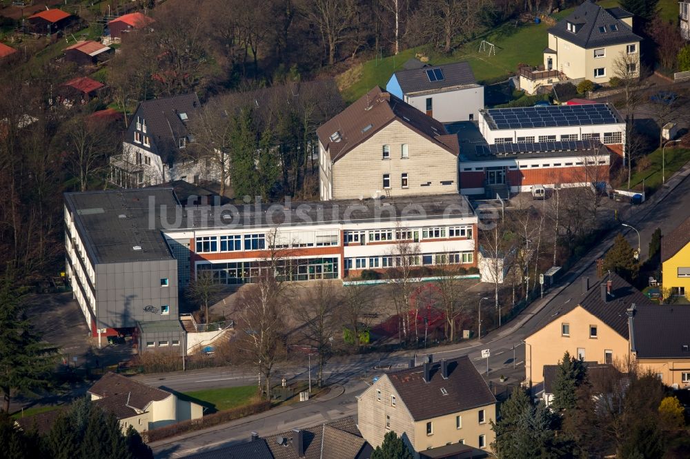 Luftbild Witten - Schulgebäude der Dorfschule Witten Heven - Grundschule in Witten im Bundesland Nordrhein-Westfalen