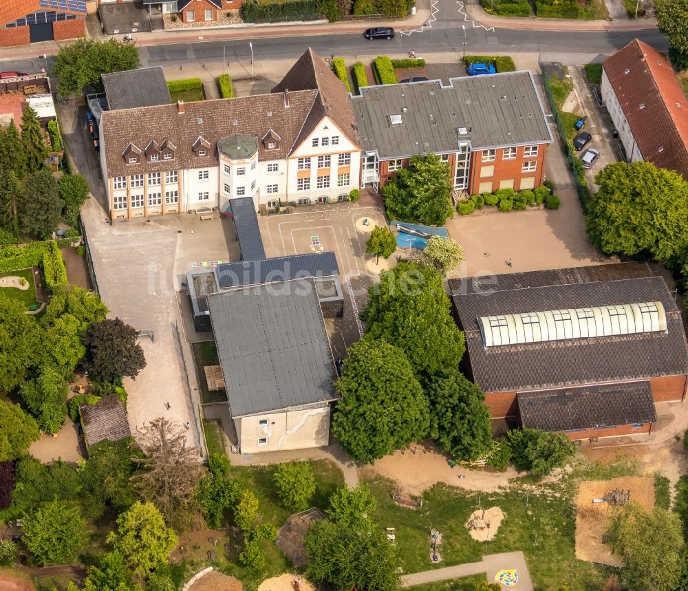 Hamm aus der Vogelperspektive: Schulgebäude der Freiligrathschule in Hamm im Bundesland Nordrhein-Westfalen, Deutschland