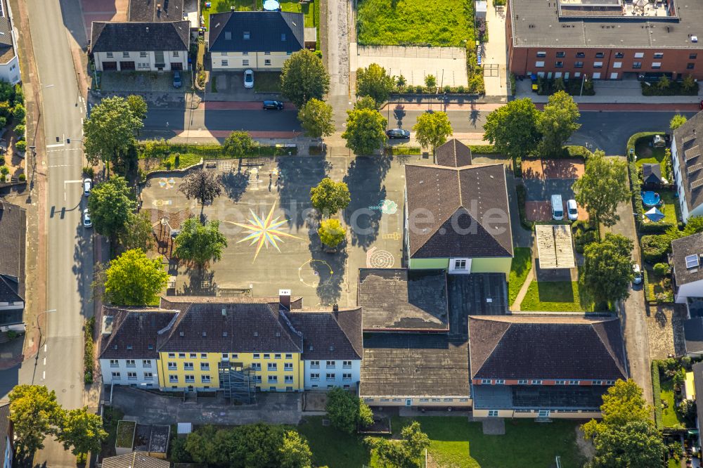 Luftbild Beckum - Schulgebäude der Friedrich-von-Bodelschwingh-Schule in Beckum im Bundesland Nordrhein-Westfalen, Deutschland