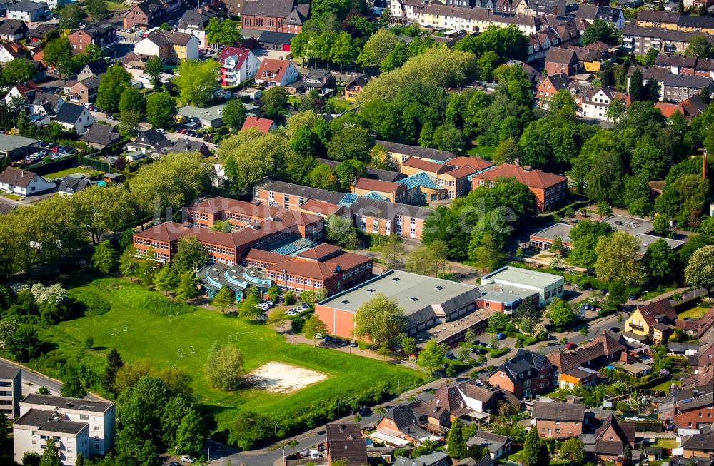 Hamm aus der Vogelperspektive: Schulgebäude der Gebrüder-Grimm-Schule in Hamm im Bundesland Nordrhein-Westfalen