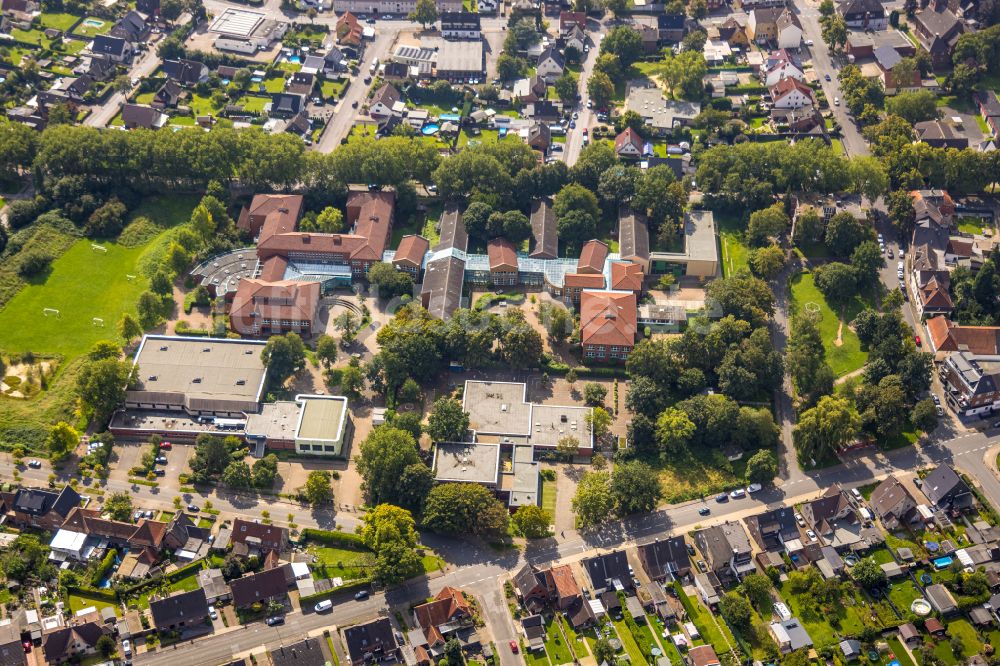 Luftbild Hamm - Schulgebäude der Gebrüder-Grimm-Schule in Hamm im Bundesland Nordrhein-Westfalen