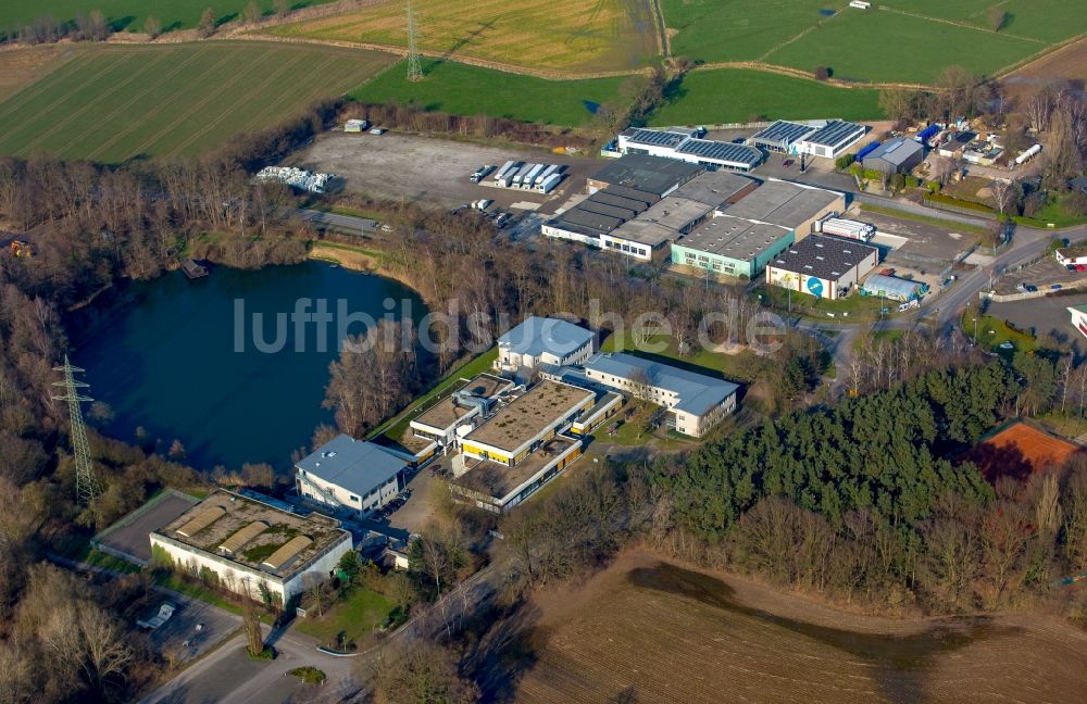 Luftbild Isselburg - Schulgebäude der Gemeinschaftshauptschule Verbundschule im Norden von Isselburg im Bundesland Nordrhein-Westfalen