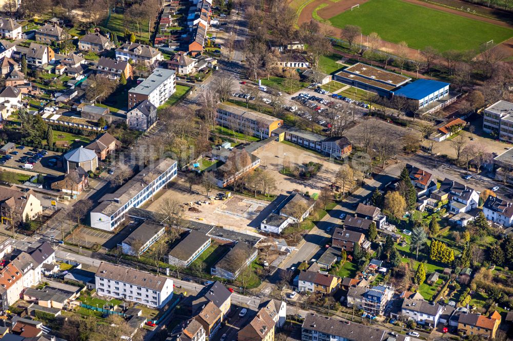 Gelsenkirchen von oben - Schulgebäude - Gesamtschule Erle in Gelsenkirchen im Bundesland Nordrhein-Westfalen, Deutschland