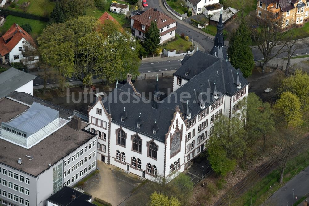 Einbeck aus der Vogelperspektive: Schulgebäude der Goetheschule an der Schützenstraße in Einbeck im Bundesland Niedersachsen