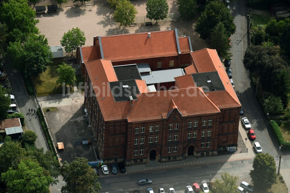 Luftbild Gotha - Schulgebäude der Grundschule Josias Friedrich Löffler in Gotha im Bundesland Thüringen