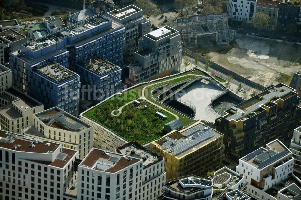 Luftbild Paris Boulogne-Billancourt - Schulgebäude des Gymnase Biodiversité an der Rue Marcel Bontemps in Paris Boulogne-Billancourt in Ile-de-France, Frankreich